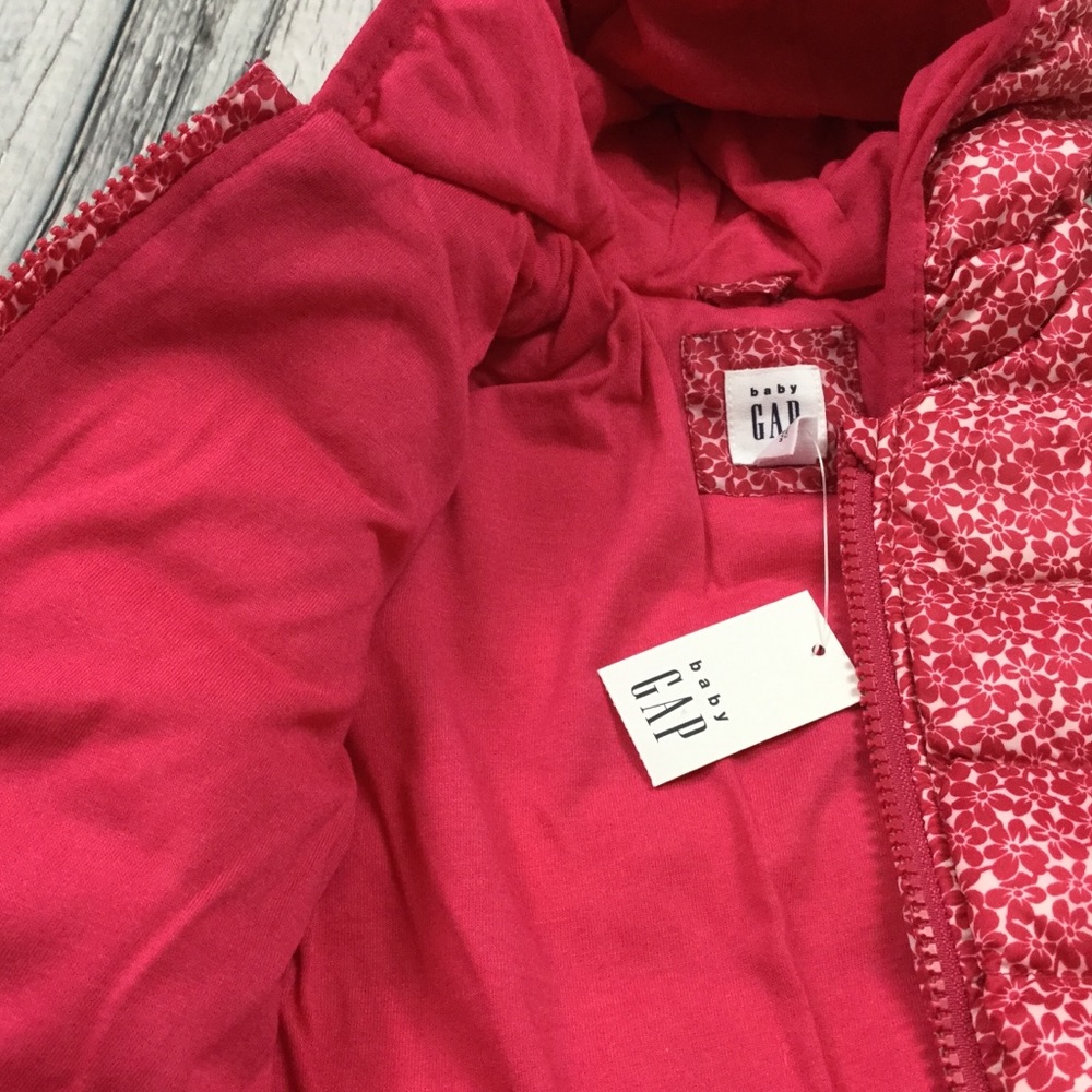 Gap Girls 0 6 Month Red Floral Down Fill Coat - Picture 4 of 8